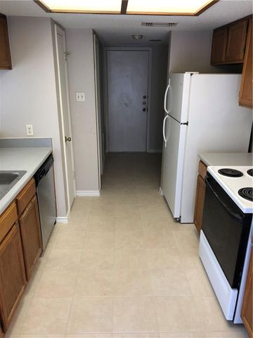 13311 Saddlebrook TRL B, Austin, TX 78729