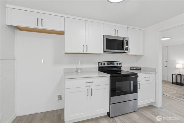 1122 S 62nd Street, Tacoma, WA 98408