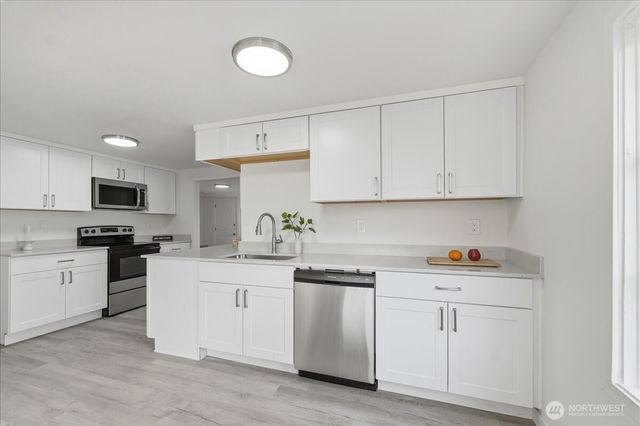 1122 S 62nd Street, Tacoma, WA 98408