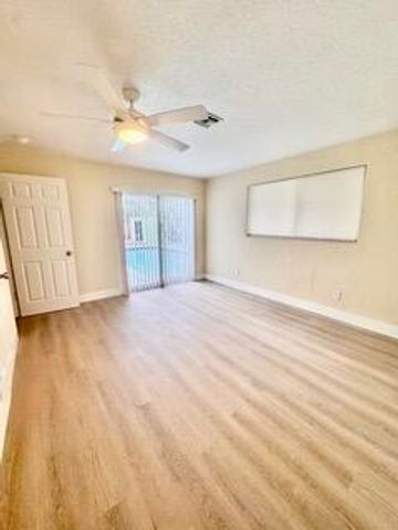 3112 SE 1ST Place, Boynton Beach, FL 33435