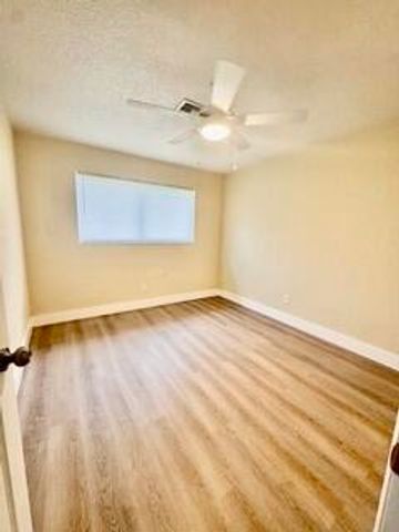 3112 SE 1ST Place, Boynton Beach, FL 33435