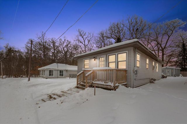 8710 Orleans Avenue, Fenwick City, MI 48834