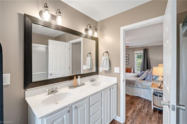 184 Cummings Court, Lexington, NC 27295