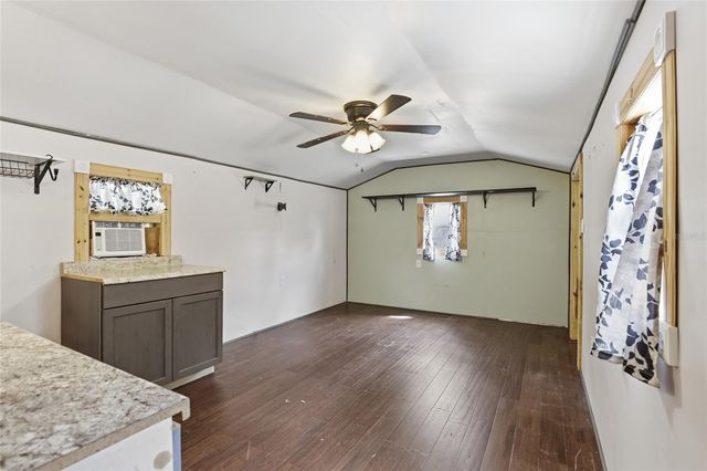 2640 NE 74TH AVENUE, High Springs, FL 32643