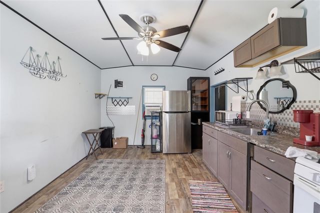 2640 NE 74TH AVENUE, High Springs, FL 32643