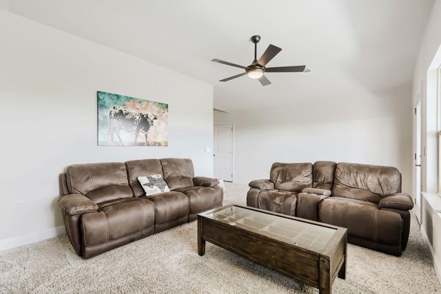 2429 Costa Del Sol DR, Leander, TX 78641
