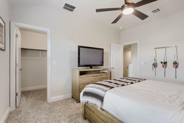 2429 Costa Del Sol DR, Leander, TX 78641