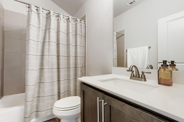 2429 Costa Del Sol DR, Leander, TX 78641