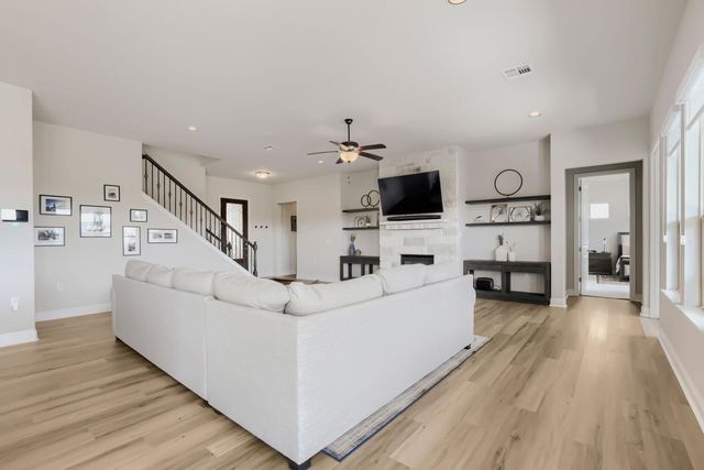 2429 Costa Del Sol DR, Leander, TX 78641