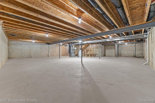 49724 Broadacre Drive 57, Macomb, MI 48042