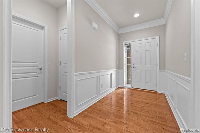 49724 Broadacre Drive 57, Macomb, MI 48042