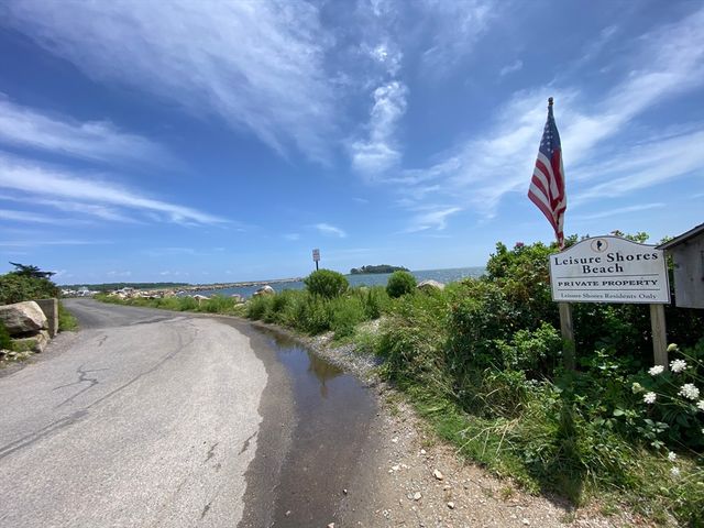 12 Dupont Drive, Mattapoisett, MA 02739