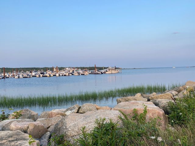 12 Dupont Drive, Mattapoisett, MA 02739