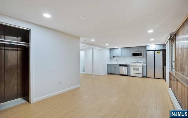 6 Miller Avenue 1, Elmwood Park, NJ 07407
