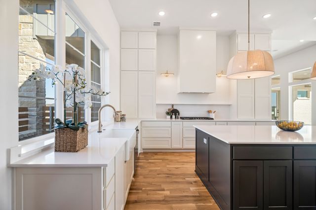 2430 Grant Michael, Waxahachie, TX 75167