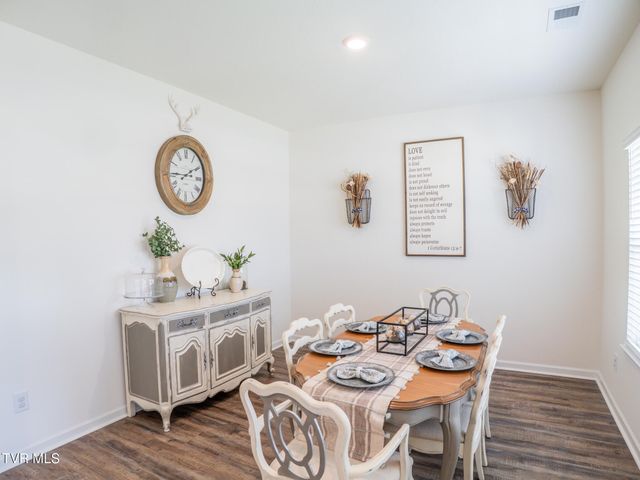 142 Thistle Drive, Bluff City, TN 37618