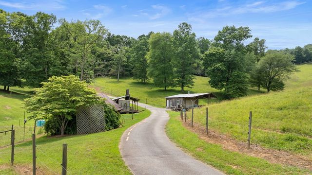 102 Cross Creek Lane, Warne, NC 28909