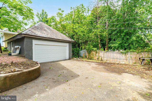371 WINDERMERE AVE, Lansdowne, PA 19050
