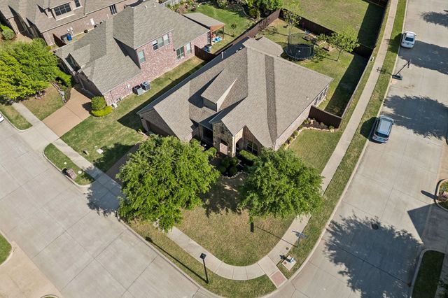 1708 Crescent Oak Street, Wylie, TX 75098