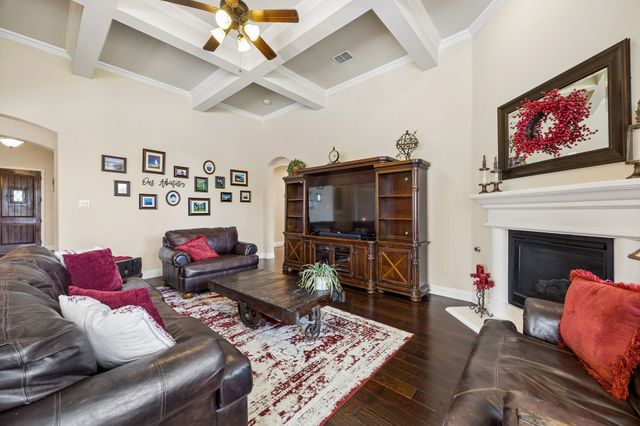 1708 Crescent Oak Street, Wylie, TX 75098