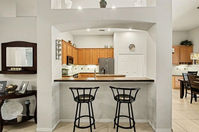 4323 CALEDONIA AVENUE, Apopka, FL 32712