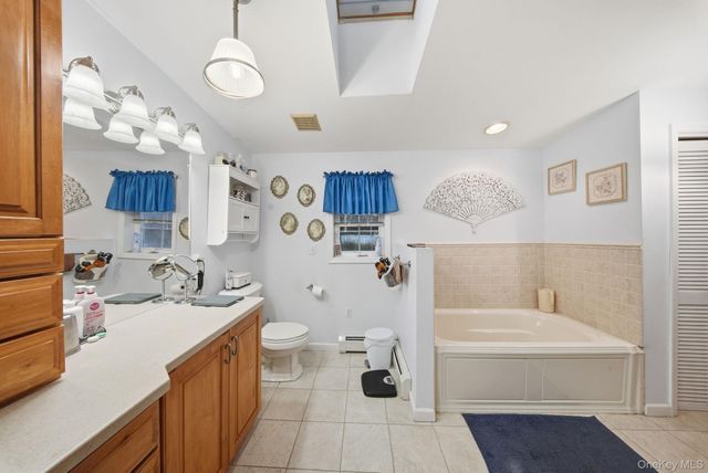 179 Reservoir Road, Middletown, NY 10940