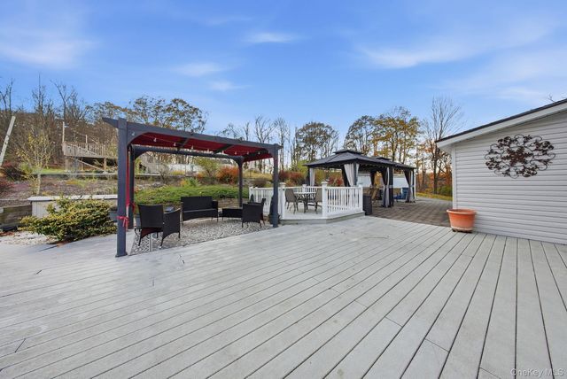 179 Reservoir Road, Middletown, NY 10940