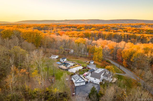 179 Reservoir Road, Middletown, NY 10940