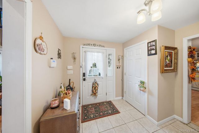 179 Reservoir Road, Middletown, NY 10940