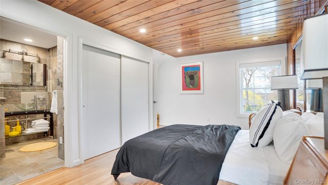 1 Carver Street, Sag Harbor, NY 11963