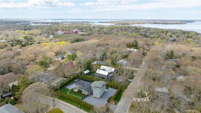 1 Carver Street, Sag Harbor, NY 11963