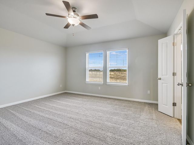 109 Rivendale ST, Liberty Hill, TX 78642