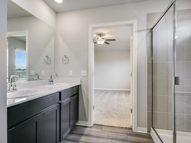 109 Rivendale ST, Liberty Hill, TX 78642