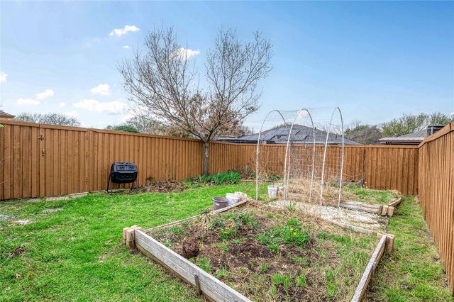 12717 Hornbeam Drive, Dallas, TX 75243