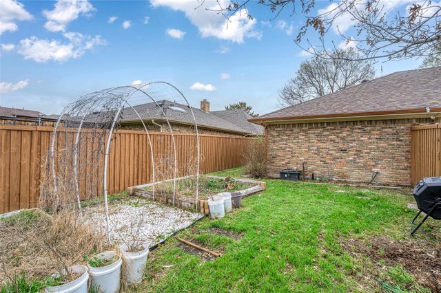 12717 Hornbeam Drive, Dallas, TX 75243