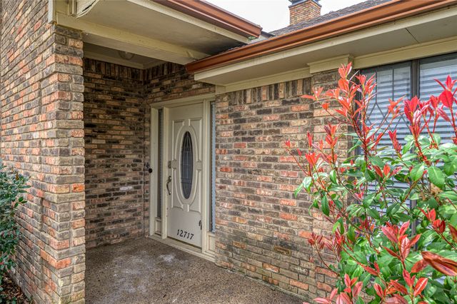 12717 Hornbeam Drive, Dallas, TX 75243