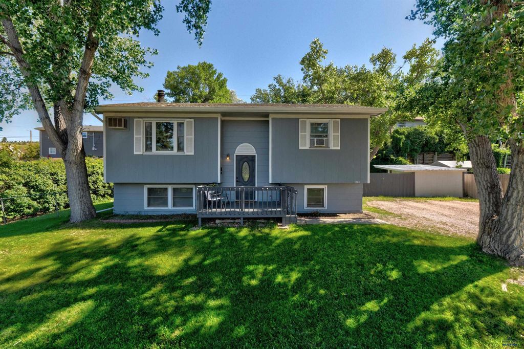 12816 ROBINSON RD, Black Hawk, SD 57718