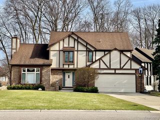 31843 Bristol Lane, Farmington Hills, MI 48334