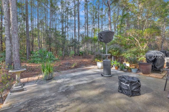 19 Ironwood Cir, Bluffton, SC 29910