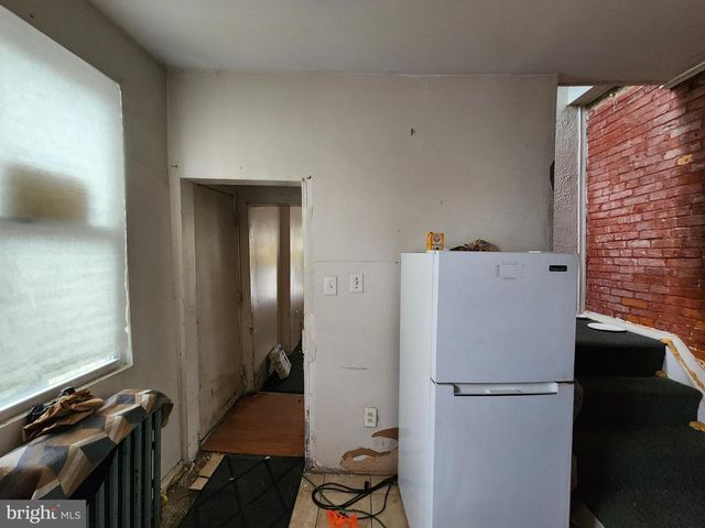 241 S CALHOUN ST, Baltimore, MD 21223