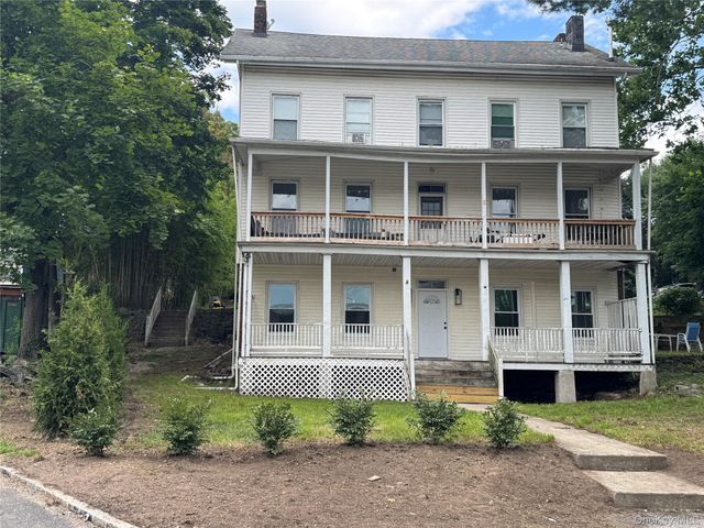 3 Rams Hill Road 1, Glenwood Landing, NY 11547