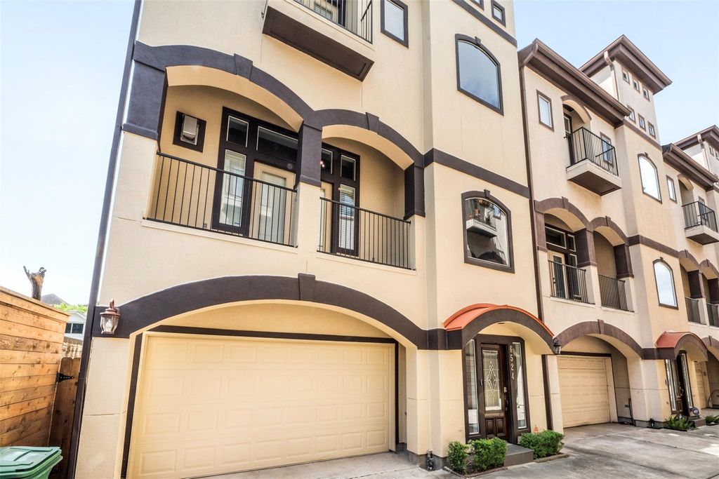 6524 Calder Street, Houston, TX 77007