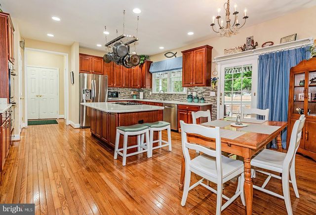 1651 TRAWLER LN, Annapolis, MD 21409
