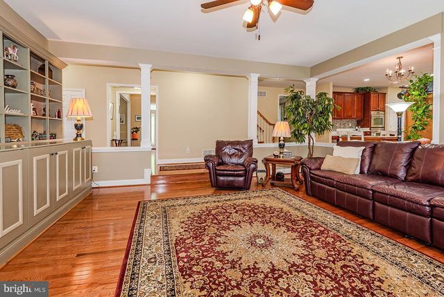1651 TRAWLER LN, Annapolis, MD 21409