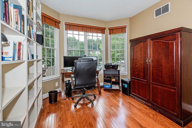 1651 TRAWLER LN, Annapolis, MD 21409