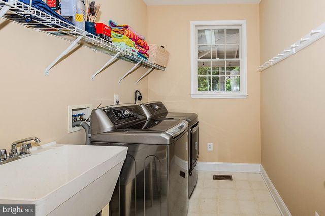1651 TRAWLER LN, Annapolis, MD 21409