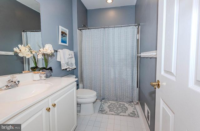 1651 TRAWLER LN, Annapolis, MD 21409
