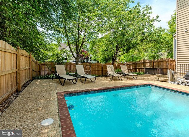 1651 TRAWLER LN, Annapolis, MD 21409