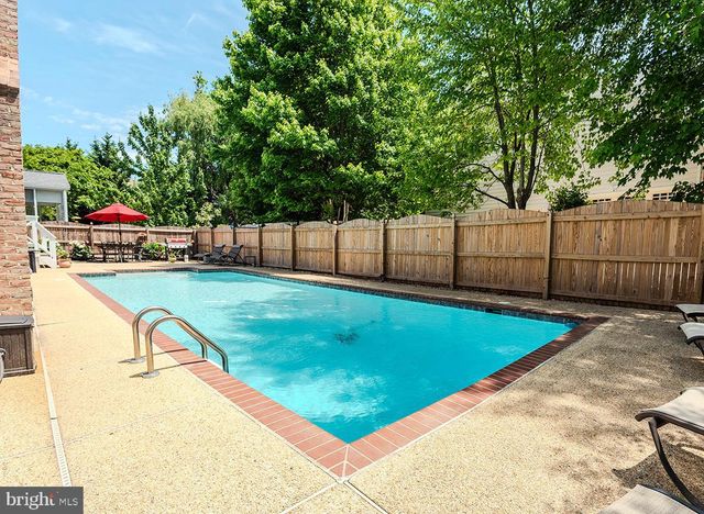 1651 TRAWLER LN, Annapolis, MD 21409