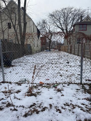 12017 S Wallace Street, Chicago, IL 60628